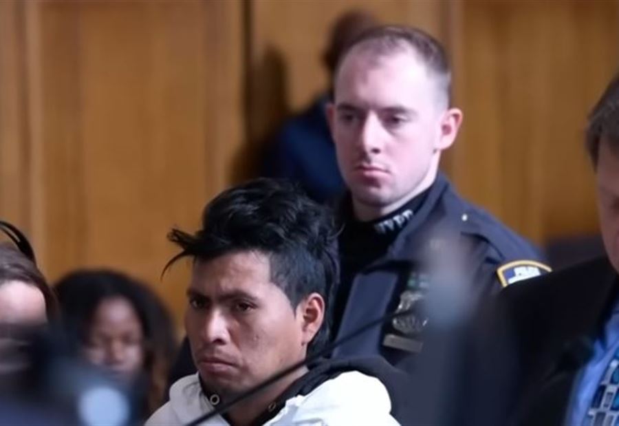 "مهاجر غير شرعي"... حارق المرأة حتى الموت في نيويورك أمام المحكمة