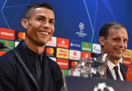 رونالدو يرد على إيسكو ساخرا: جيد أنك لم تبك رونالدو يرد على إيسكو ساخرا: جيد أنك لم تبك