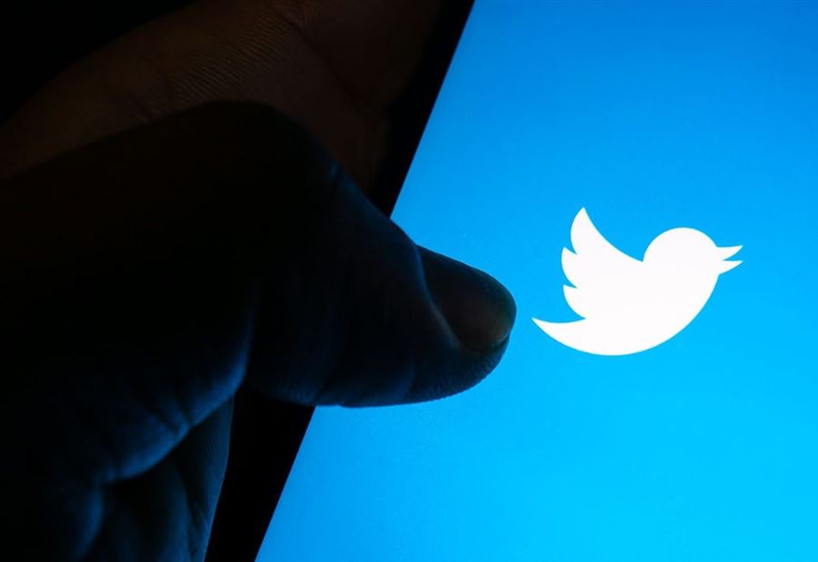 بعد "القرصنة الضخمة"... "تويتر" تُعلّق  بعد "القرصنة الضخمة"... "تويتر" تُعلّق