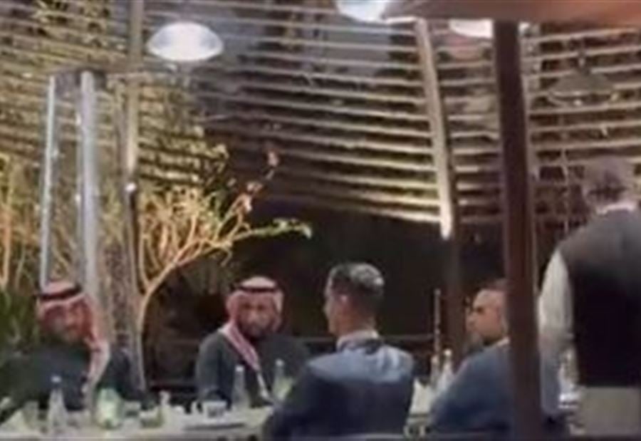 بالفيديو: رونالدو بمطعم لبناني "شهير" في الرياض