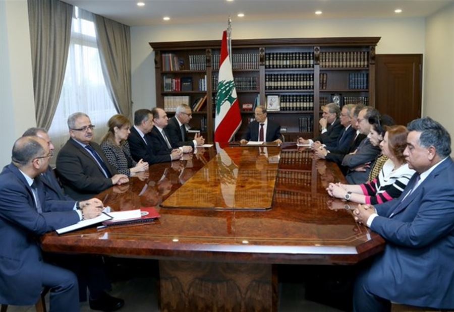 عون لوفد قضائي: استمرار الإعتكاف يضرب هيبة القضاء