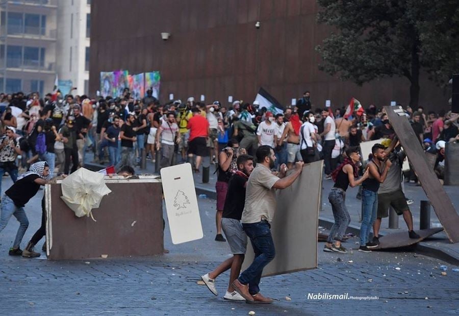 "البلد أصبح في المهوار"... دعوة إلى "عصيان مدني" وتحركات جماعية!