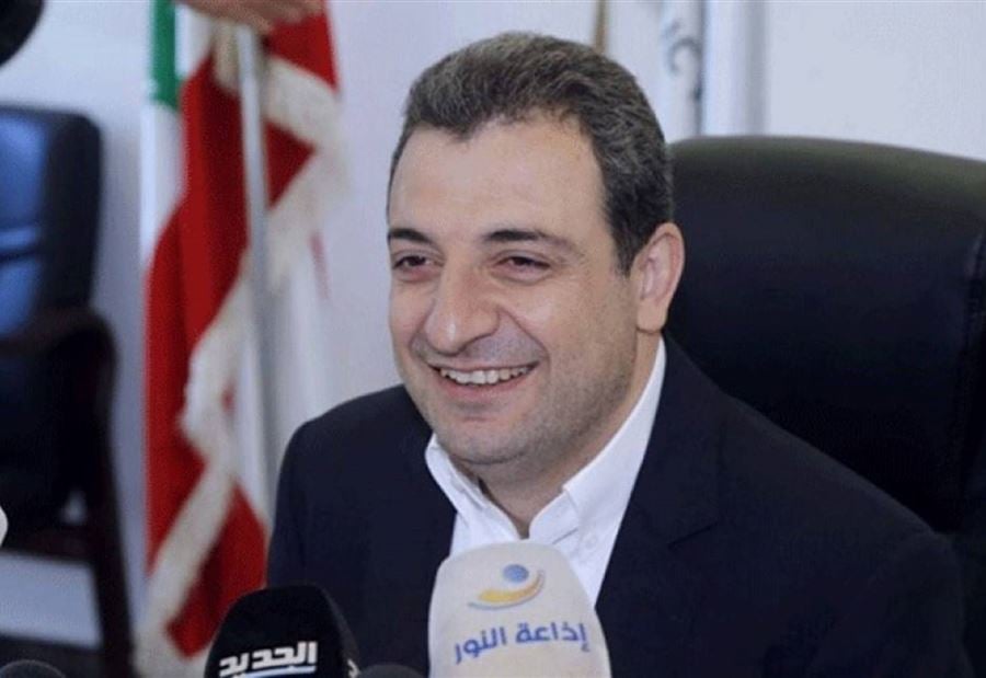 أبو فاعو: الحكومة القادمة ستكون حفلة تنكرية بامتياز أبو فاعو: الحكومة القادمة ستكون حفلة تنكرية بامتياز