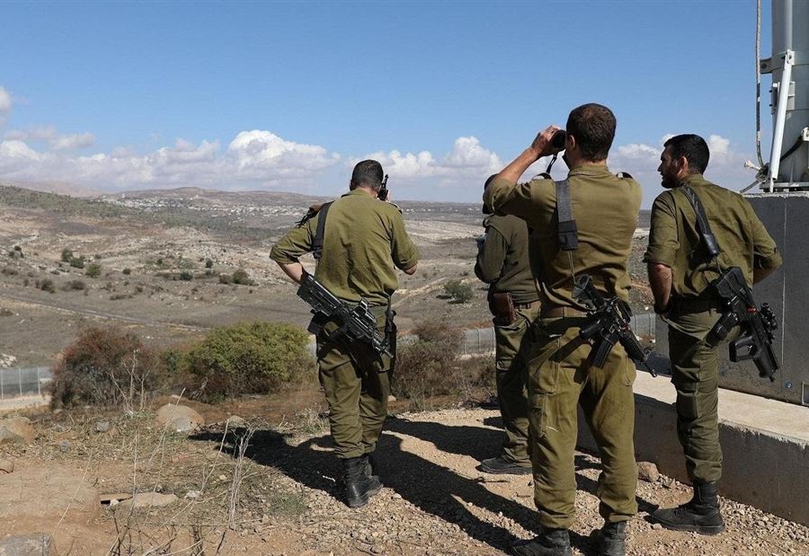 قرب الحدود مع سوريا... الجيش الإسرائيلي: رصدنا فصائل مسلحة