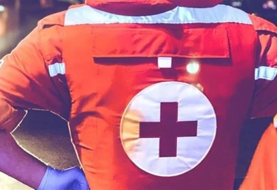 مستوعب مساعدات الى "الصليب الأحمر"