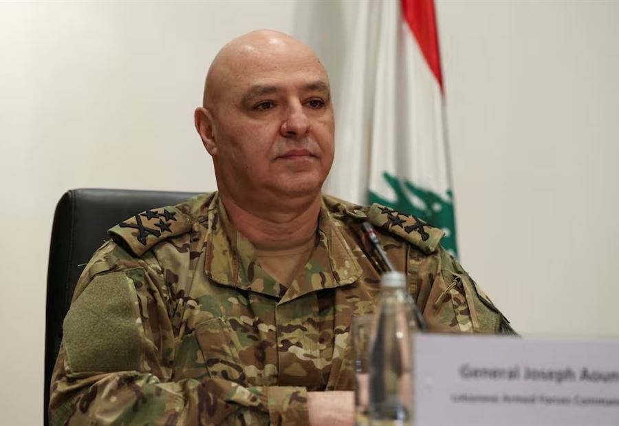 يريد التمديد لنفسه فقط  يريد التمديد لنفسه فقط