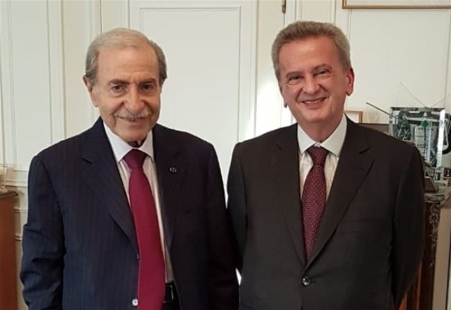 الخليل نقلا عن سلامة: الليرة صامدة الخليل نقلا عن سلامة: الليرة صامدة