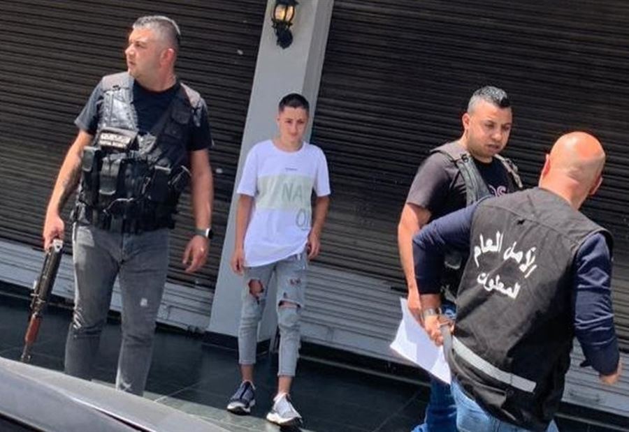 محاضرُ ضبط في زحلة... توقيف عمال سوريين مخالفين! محاضرُ ضبط في زحلة... توقيف عمال سوريين مخالفين!