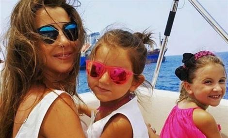 نانسي عجرم: لا أسمح لابنتيّ بالمشاركة في "ذا فويس كيدز"