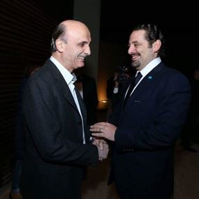ثلاثة يدسون السم بين جعجع والحريري 