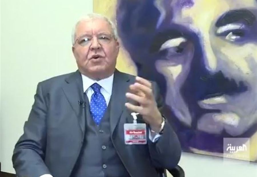 المشنوق: لبنان يعاني حجراً عربياً 