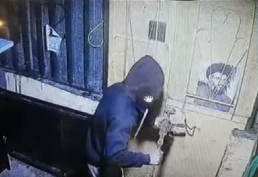 بالفيديو: سرقة محل في الضاحية... ونصرالله حاضر! 