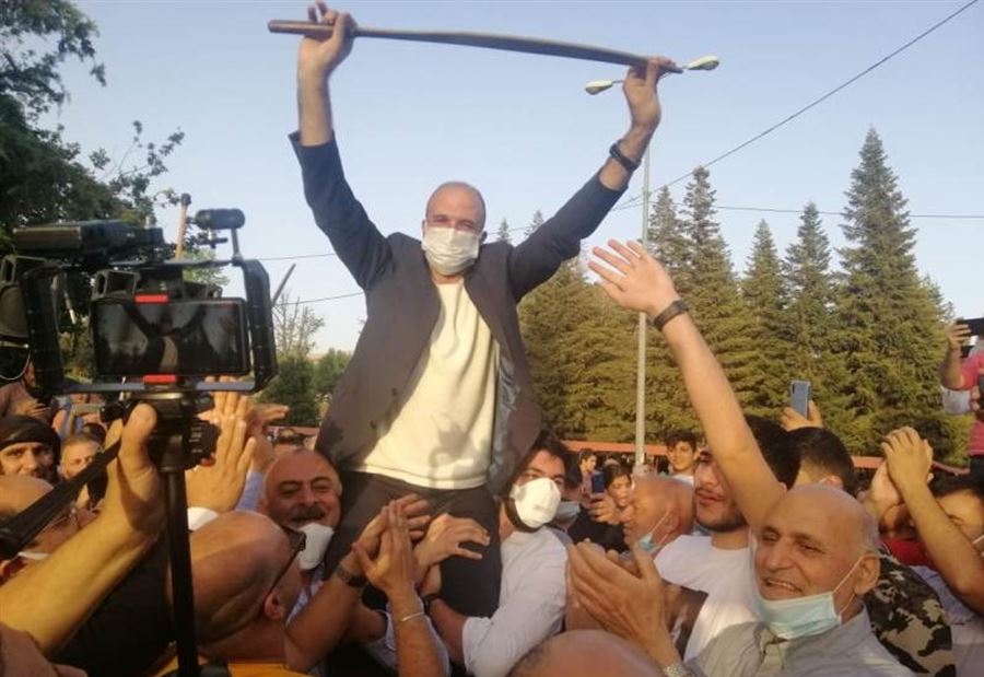 بعد الإنتقادات... وزير الصحة يرّد ويحذف التغريدة