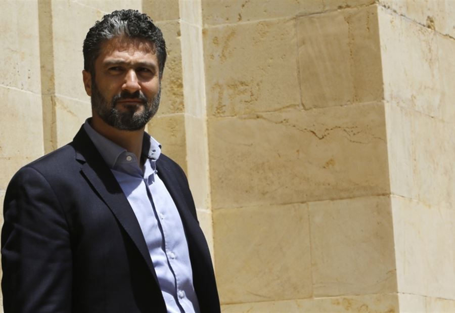 "لا يبقى الأصدقاء وَدودين الى الأبد"... تغريدةٌ لـ المعلوف