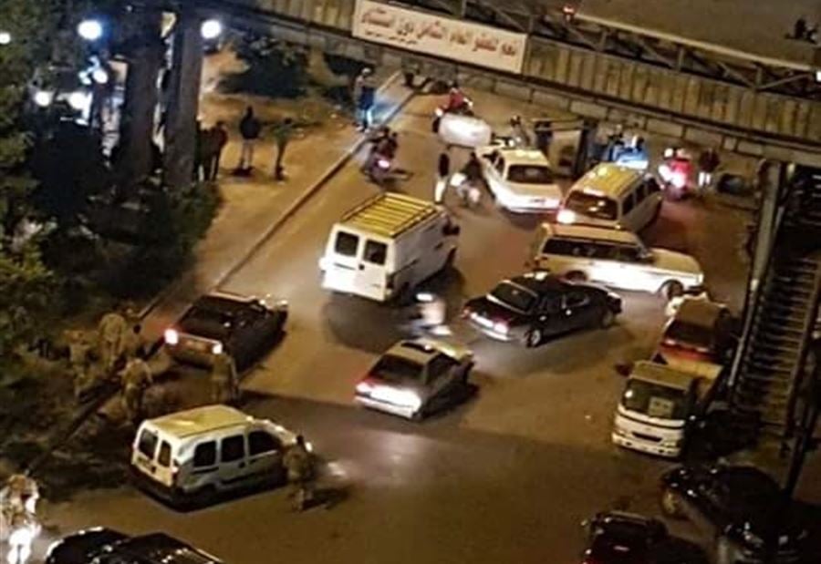 بالفيديو: قطع طُرقات مجددًا.. واوتوستراد جونية في الواجهة 