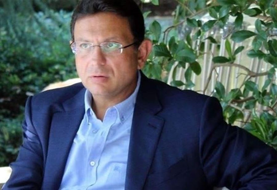 "إنت منّك رجّال"... الخازن "يتحدّى" باسيل!