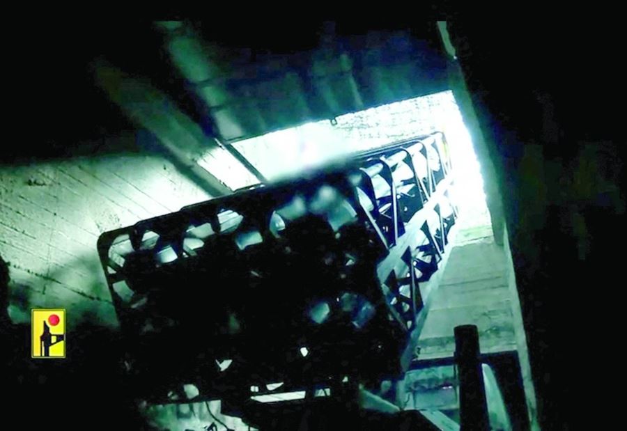 هل يواصل حزب الله تكتيك "التشبع الصاروخي"؟... تحليلٌ اسرائيلي يجيب