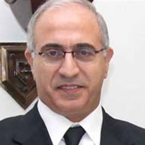 صقر ادعى على محمد أمون في 5 ملفات