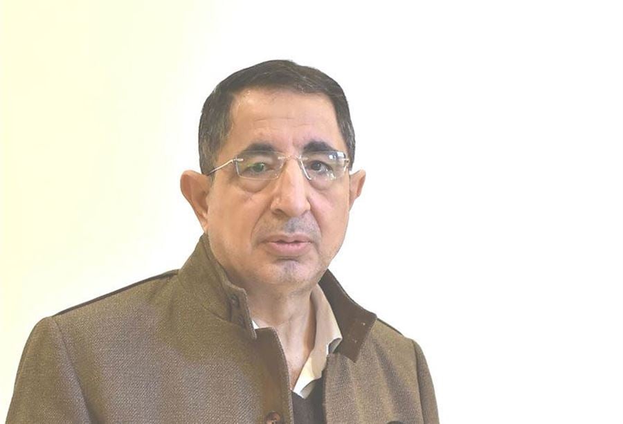 "حصارٌ اقتصادي"... الحاج حسن يُعلّق على توقيف دعم الأونروا من بعض الدول