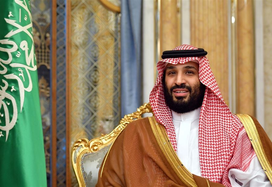 طريقة تعامل بن سلمان مع "كورونا" تشعل "تويتر"