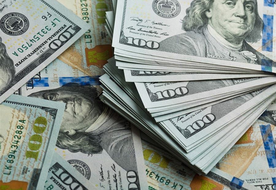 ارتفاعٌ طفيفٌ بدولار السوق السوداء 