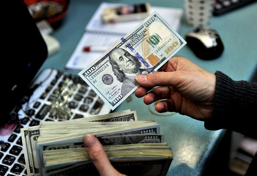 سعرُ صرف الدولار اليوم الجمعة
