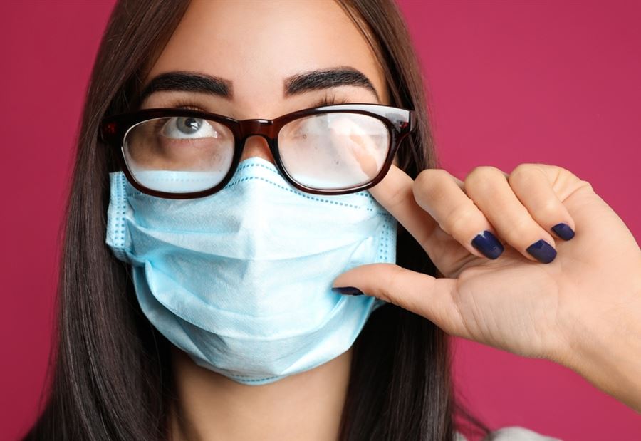 كيف أتخلص من الضباب على النظارات مع قناع الوجه؟