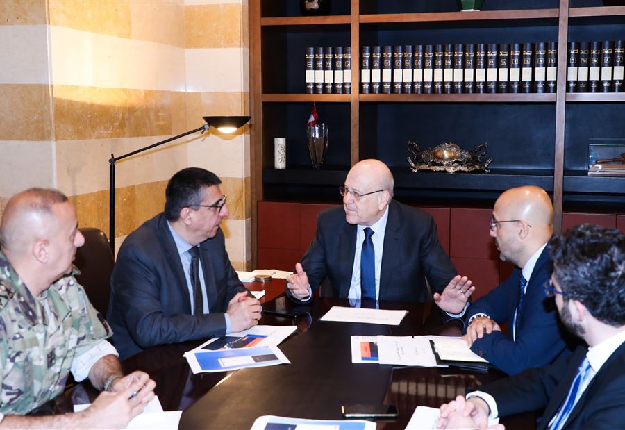 "لتخفيف أعباء الجنوبيين"... اجتماعٌ للجنة وزارية مصغرة! "لتخفيف أعباء الجنوبيين"... اجتماعٌ للجنة وزارية مصغرة!