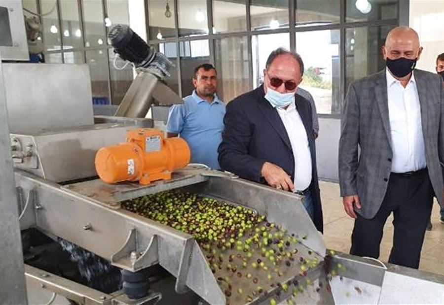 جولةٌ لوزيرِ الصناعة جنوباً وهذا ما أعلنه جولةٌ لوزيرِ الصناعة جنوباً وهذا ما أعلنه