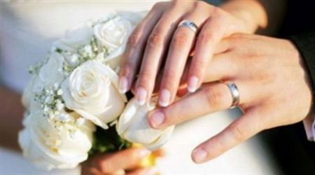 سعودي يطلق عروسته بعد عقده قرانه بـ 5 دقائق