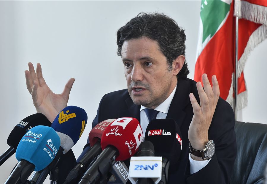 "إقفال تلفزيون لبنان".. مكاري يخرج عن صمته 