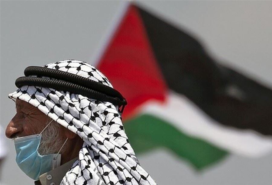 مسؤولٌ فلسطيني يعلنُ عن "عودة العلاقات مع اسرائيل" 