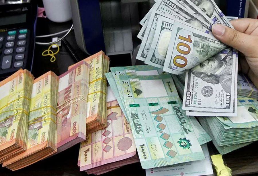 عملات 4 دول عربية تواجه ضغوطًا متزايدة... ماذا عن لبنان؟