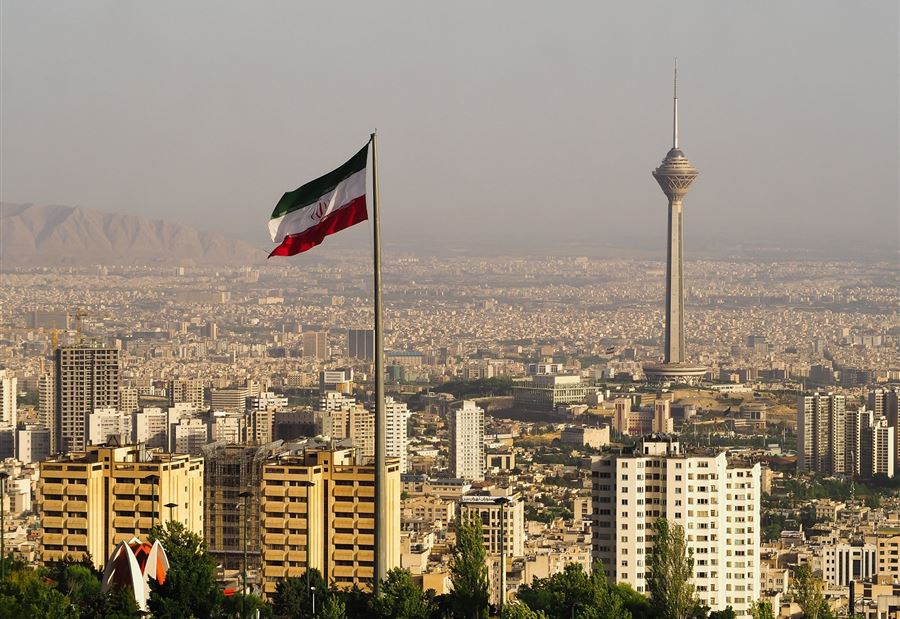 طهران ترد على رسالة ترامب: "لن نتفاوض تحت التهديد"