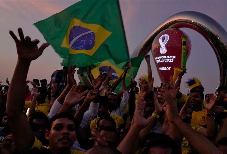 لاعب برازيلي يُطلّق زوجته بسبب مباريات كأس العالم!