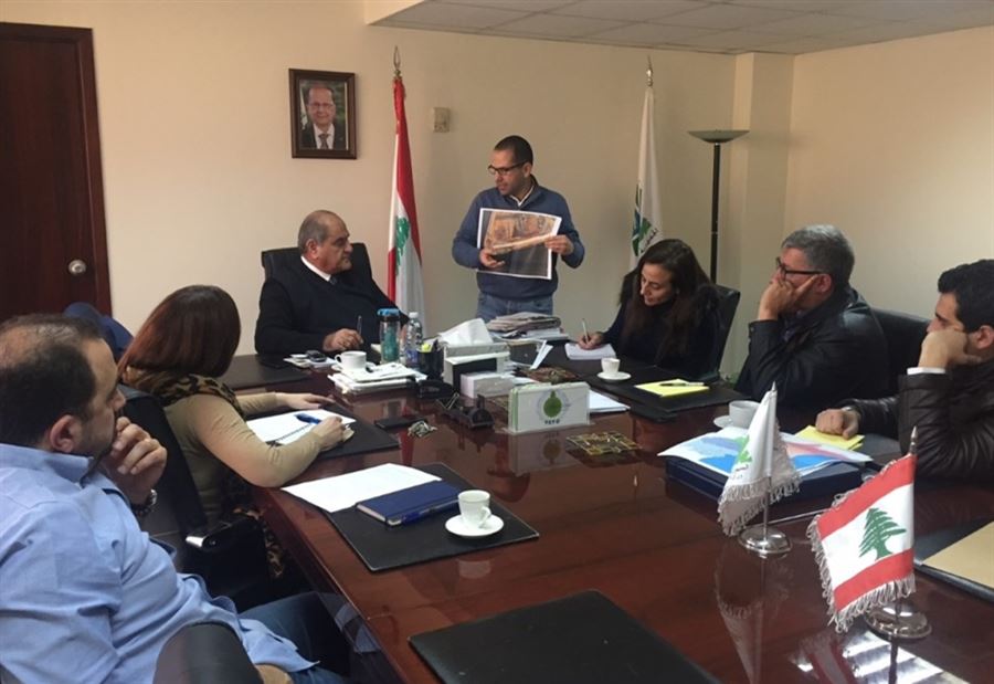 إجتماع للبحث في الحلول الاستباقية لأي أزمة نفايات