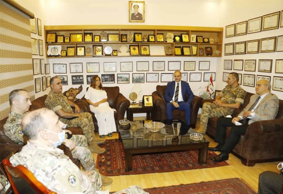 حسن في "المستشفى العسكري"... نحن نتعلّم من قيادة الجيش