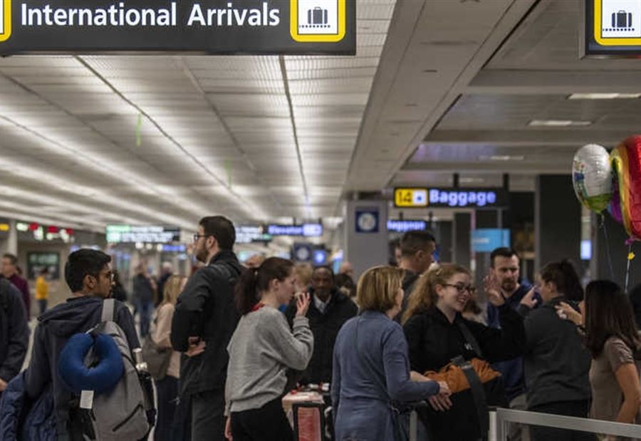 واشنطن تُخفّف تحذيراتها من مخاطر السفر إلى الصين  واشنطن تُخفّف تحذيراتها من مخاطر السفر إلى الصين