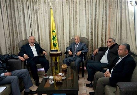 حزب الله والديموقراطية: لرفض سياسات الاونروا الابتزازية