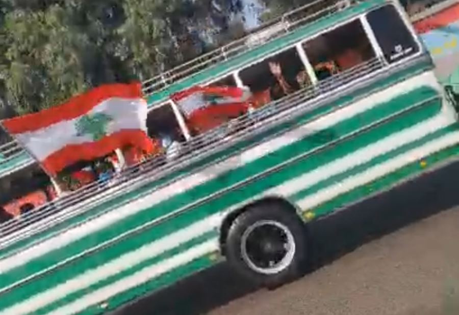 من البترون نحو المرفأ... مسيرة لمناصري الوطني الحر 