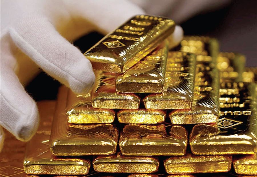 إرتفاعُ أسعار الذهب... وتراجعُ الدولار 