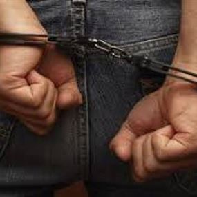 الامن العام يوقف 12 شخصا لإرتكابهم أفعال جرمية