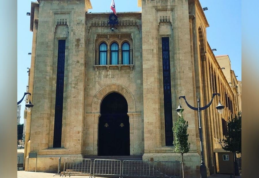 النائب والإعلامية المثيرة للجدل! النائب والإعلامية المثيرة للجدل!
