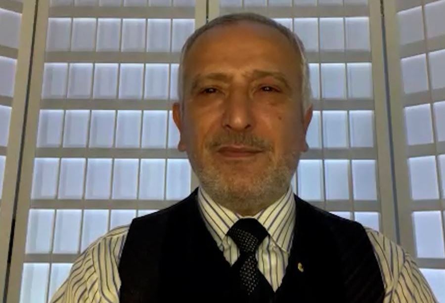 شقيق ريفي المحكوم عليه بالعمالة: "معوّض وجعجع والجميّل بضهري"