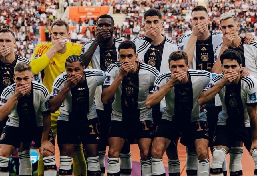 ألمانيا تواجه "الفيفا" بكمّ الأفواه! 