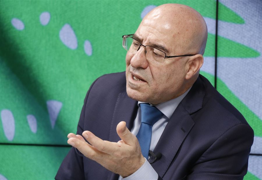عبد الساتر يحذّر "ما يحصل خطير".... وماذا قال عن الدور الفرنسي؟