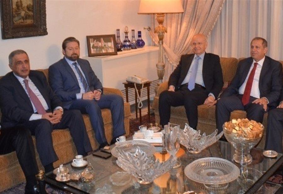 "اللقاء" باقٍ