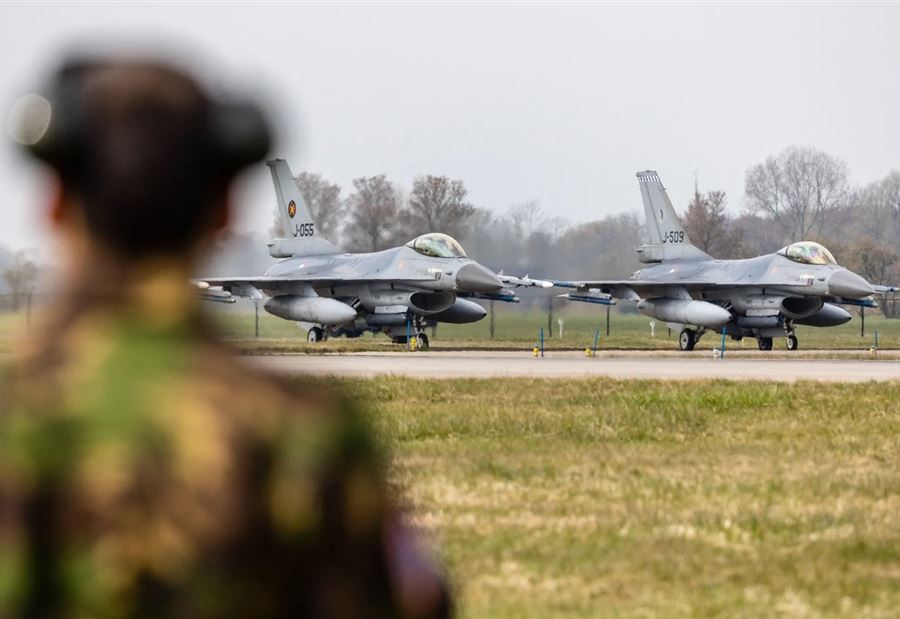 تحسبًا لأي رد إيراني... أميركا ترسل مقاتلات "F-16" إلى الشرق الأوسط