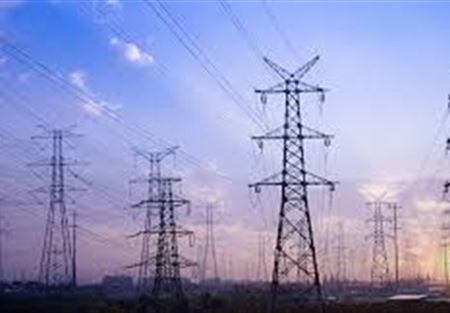 هذا الحيّ بلا كهرباء.. بسبب سرقة أسلاك! هذا الحيّ بلا كهرباء.. بسبب سرقة أسلاك!