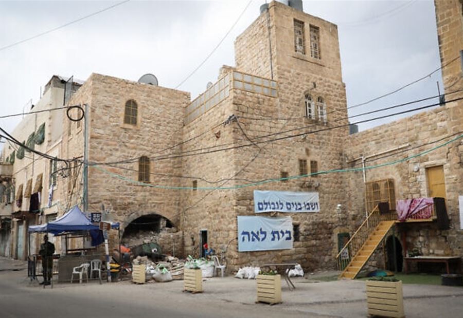 فلسطيني "يطلق النار" نحو الحي اليهودي في الخليل!